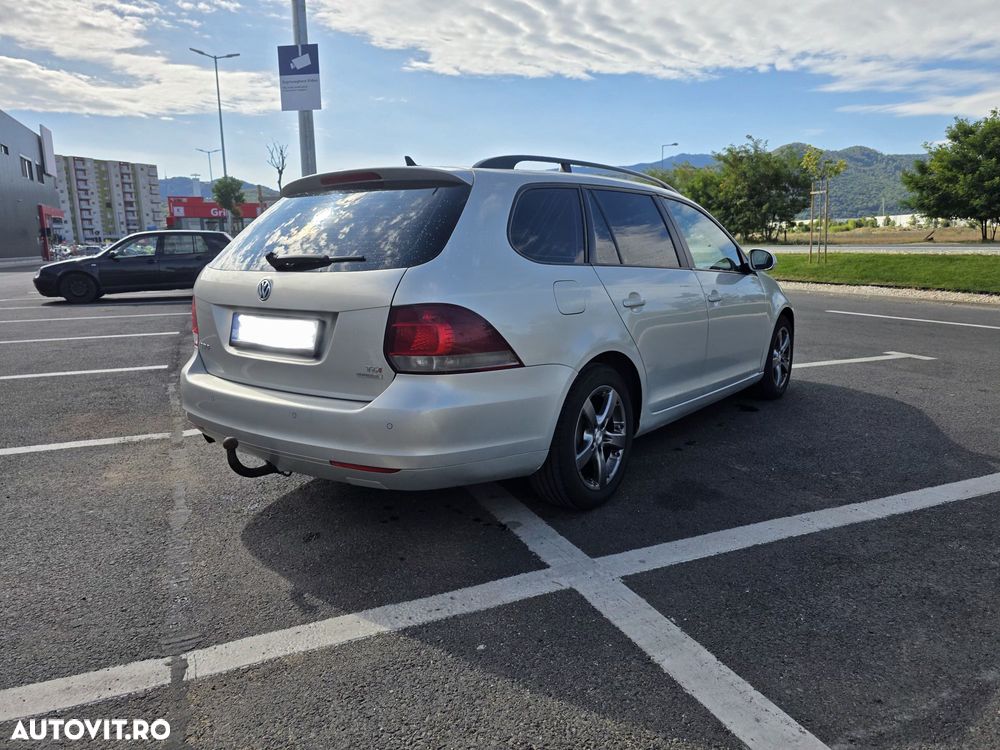 Volkswagen Golf 1.6 TDI DPF BlueMotion Technology Trendline - 3
