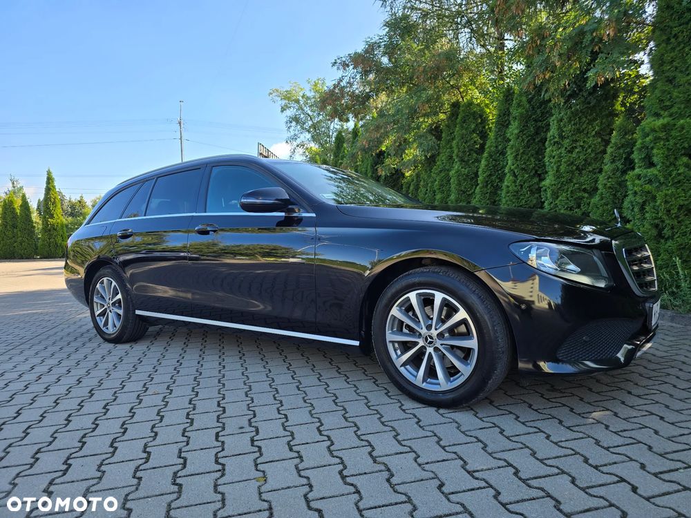 Mercedes-Benz Klasa E 200 9G-TRONIC - 20
