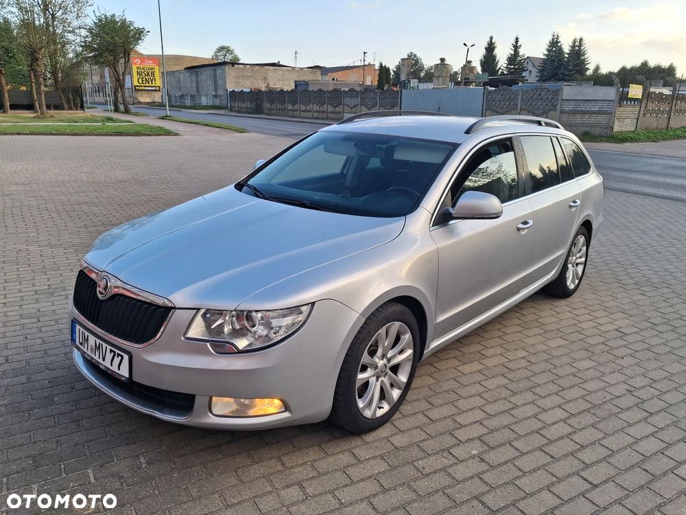 Skoda Superb 2.0 TDI DSG FAMILY - 1