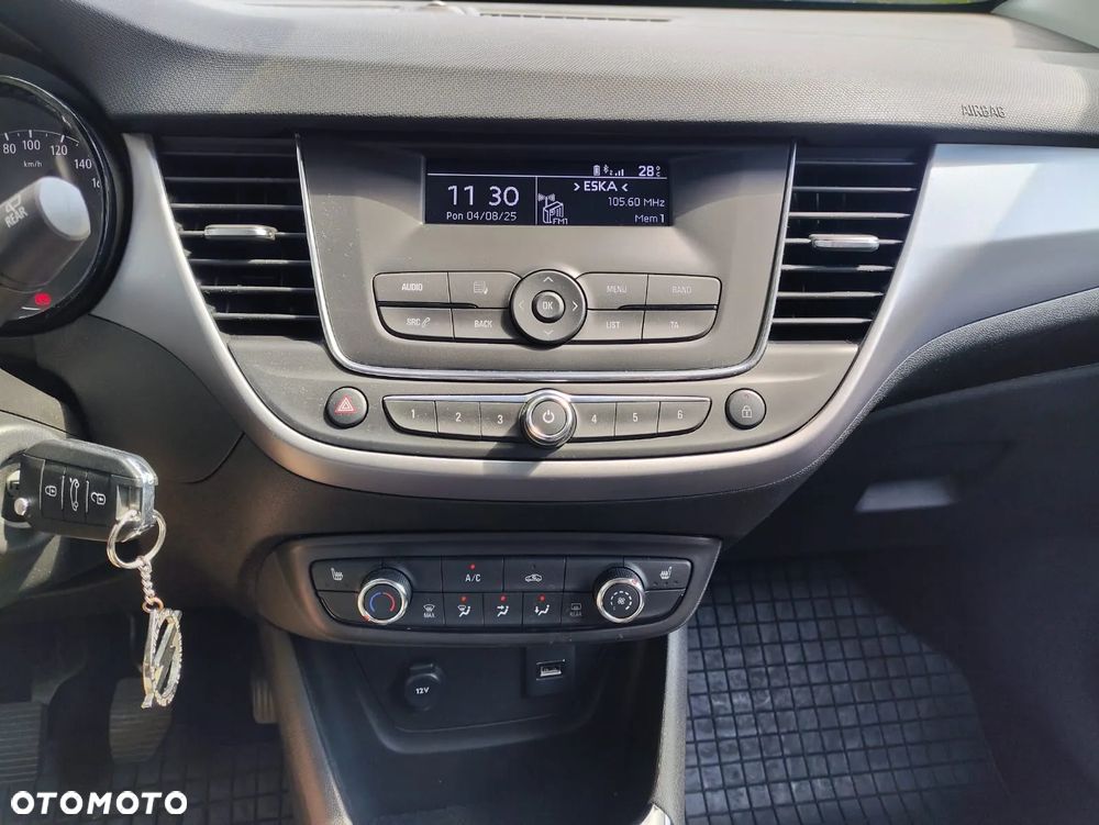 Opel Crossland 1.2 T - 12