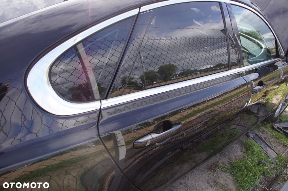 Auto na części 692106889 Jaguar XF X260 2017 2.0 d aj200 204DTA 180 km skrzynia ZF 8HP45 Santorini Black drzwi prawe błotnik lampa grill silnik skrzynia biegów klapa fotele lampy dpf  szyba lusterko deska wybierak pokrętło selektor skup aut - 32