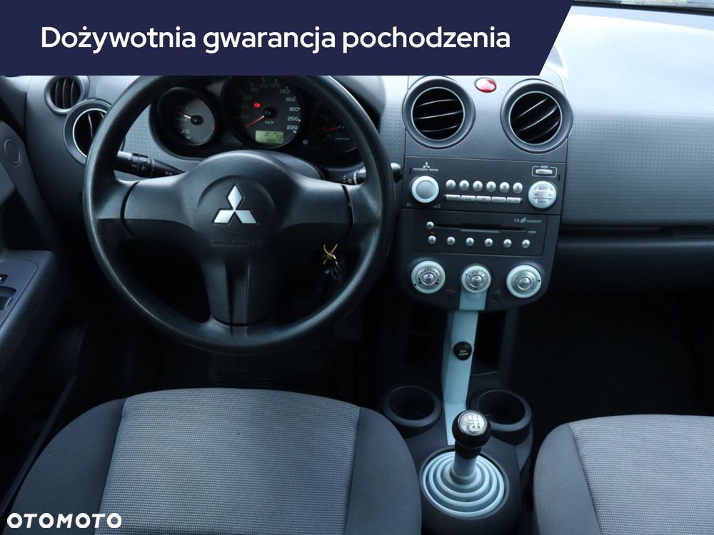 Mitsubishi Colt - 9