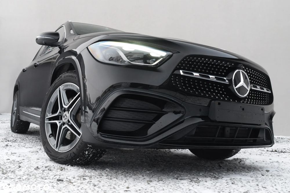 Mercedes-Benz GLA 200 d 4Matic 8G-DCT AMG Line - 10