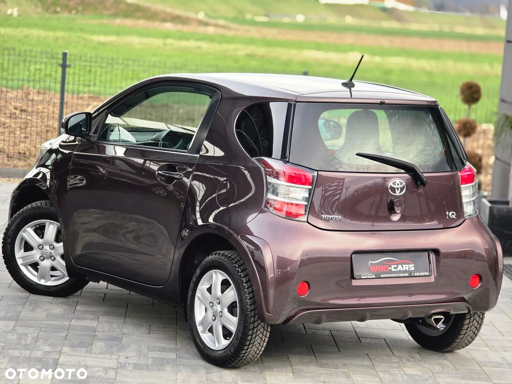 Toyota iQ 1.0 - 13