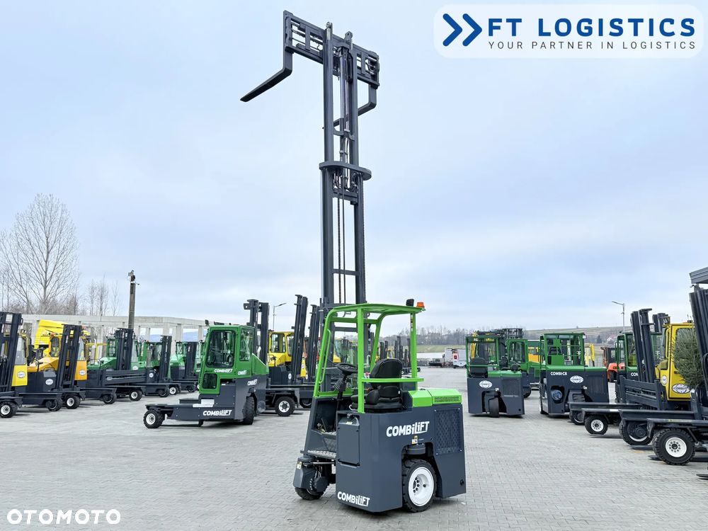 Combilift WÓZEK CZTEROKIERUNKOWY - WIELOKIERUNKOWY | COMBILIFT CB3000 | DIESEL | TRIPLEX 5500MM | POZYCJONER WIDEŁ | PRZESUW WIDEŁ | WOLNY SKOK | STAN IDEALNY | Szeroka oferta wózków czterokierunkowych i bocznych, dopasowanych do różnorodnych potrzeb i zastosowań - 25