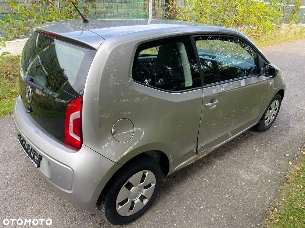 Volkswagen up! Eco (BlueMotion Technology) move - 3
