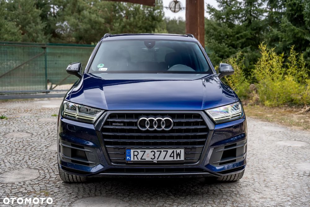 Audi Q7 - 6