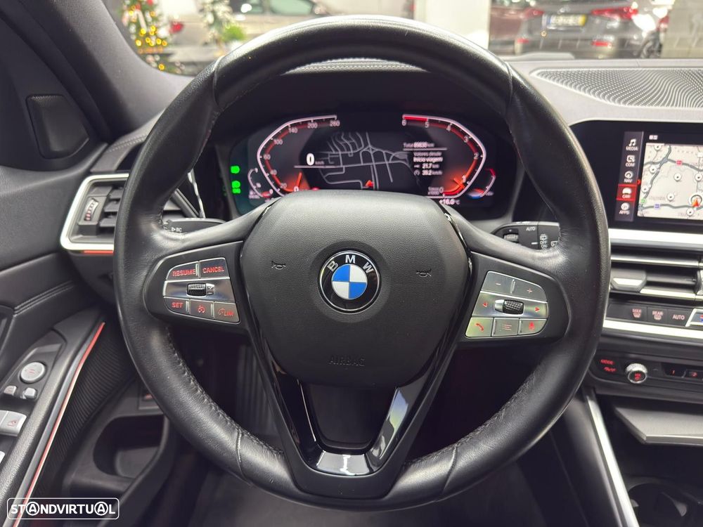 BMW 320 d Touring Line Sport Shadow Auto - 26