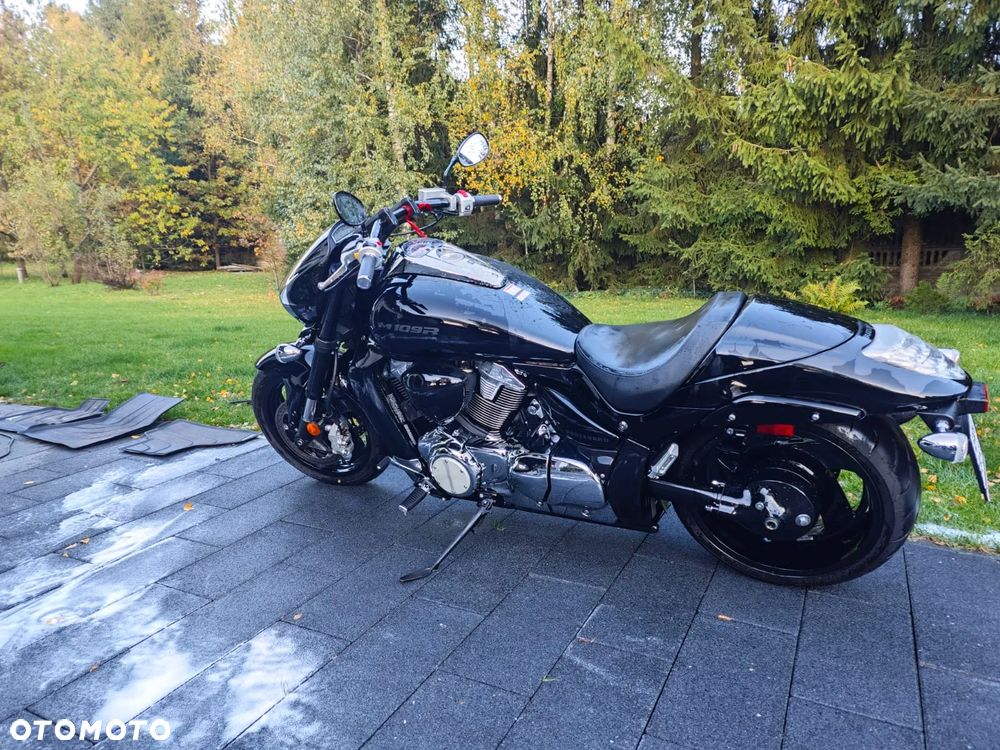 Suzuki Boulevard - 30