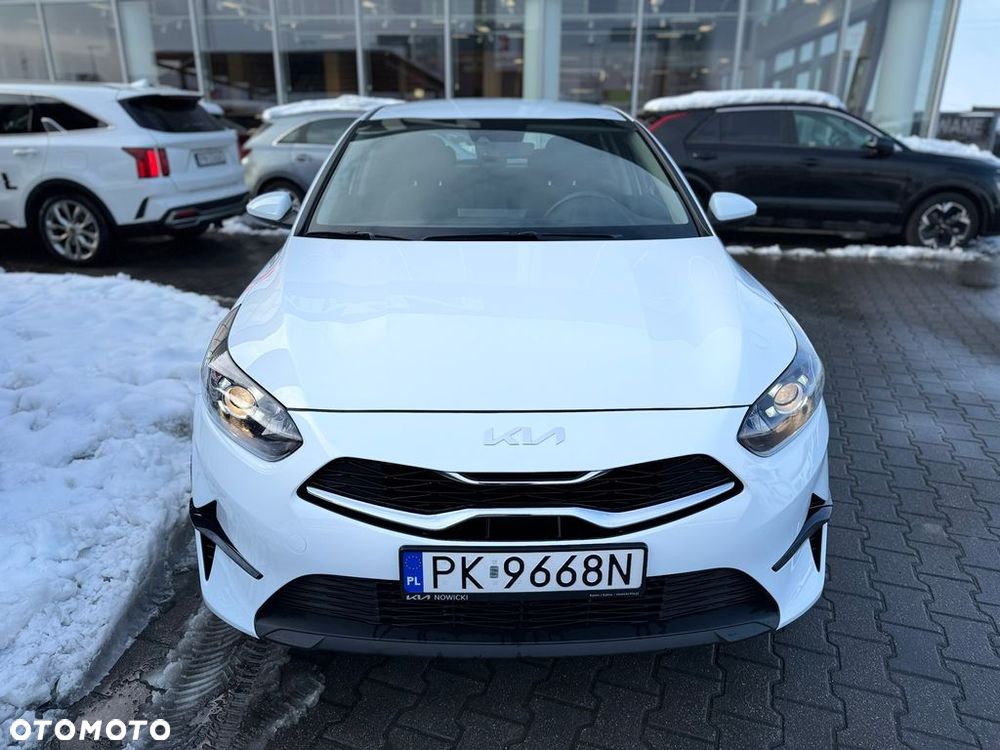Kia Ceed 1.5 T-GDI M DCT - 8
