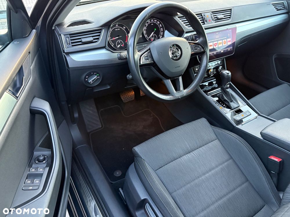 Skoda Superb 2.0 TDI Style DSG - 5