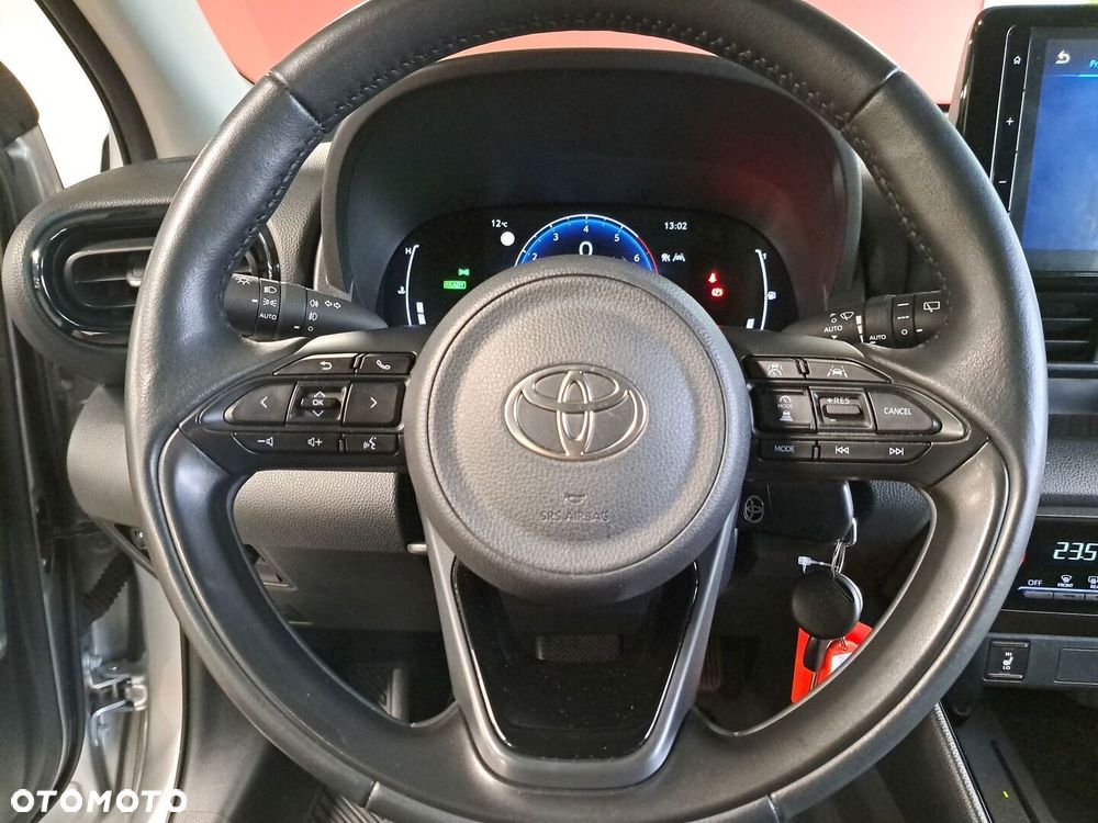 Toyota Yaris Hybrid 1.5 Style - 30