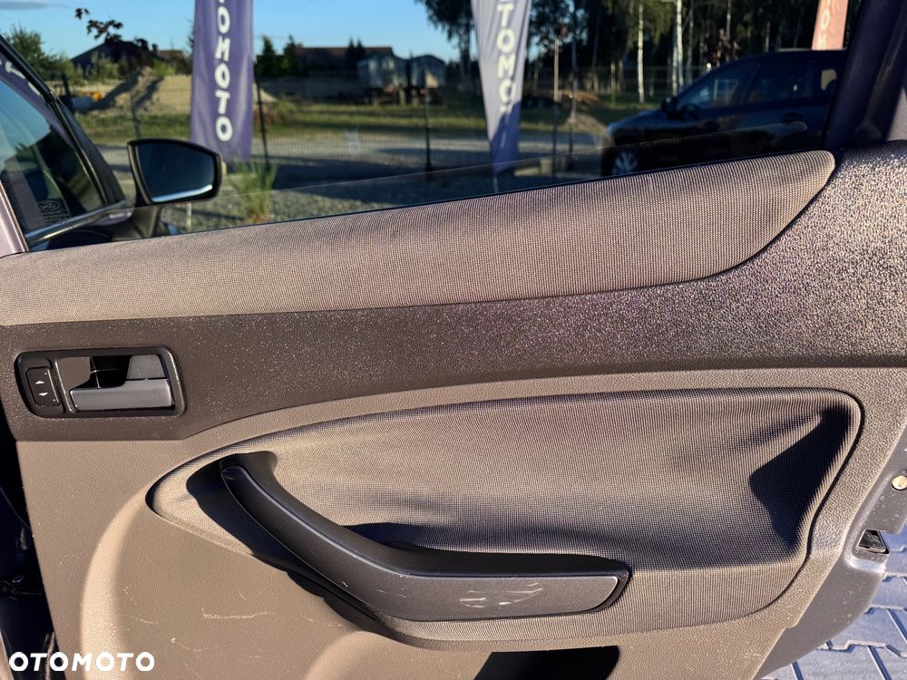 Ford Kuga 2.0 TDCi 4WD Titanium - 23