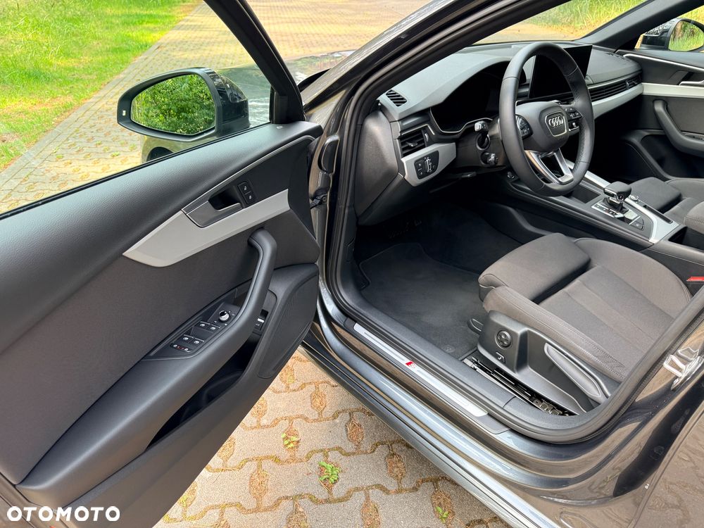 Audi A4 Avant 40 TDI mHEV S Line S tronic - 26