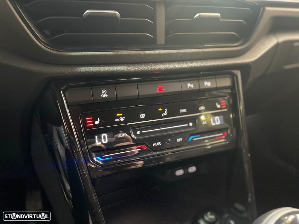 VW T-Roc 1.0 TSI Black Style - 42