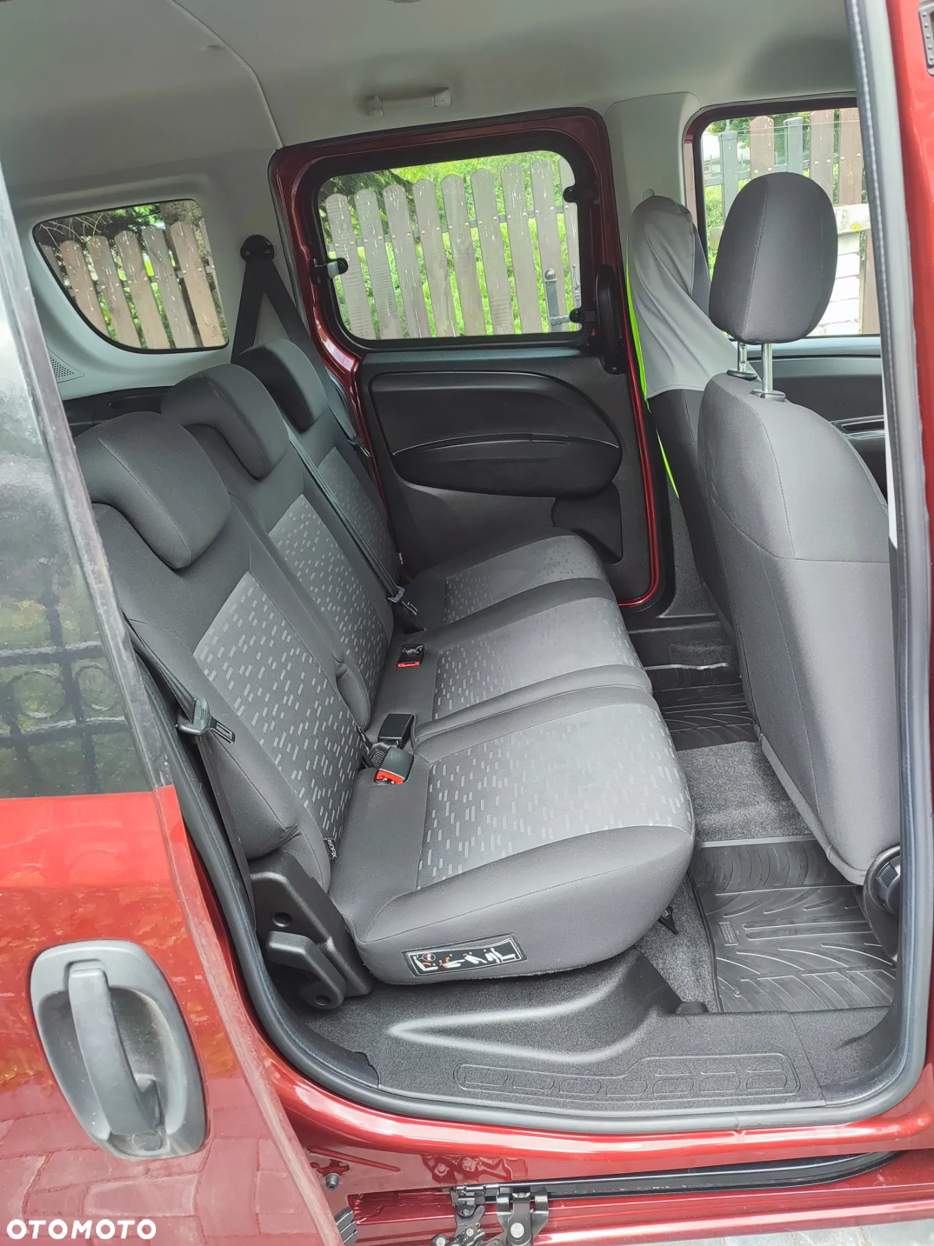 Opel Combo Tour 1.4 Enjoy - 13