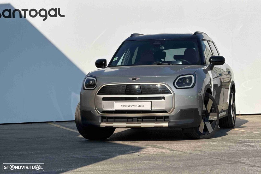 MINI Countryman E Favoured L - 15