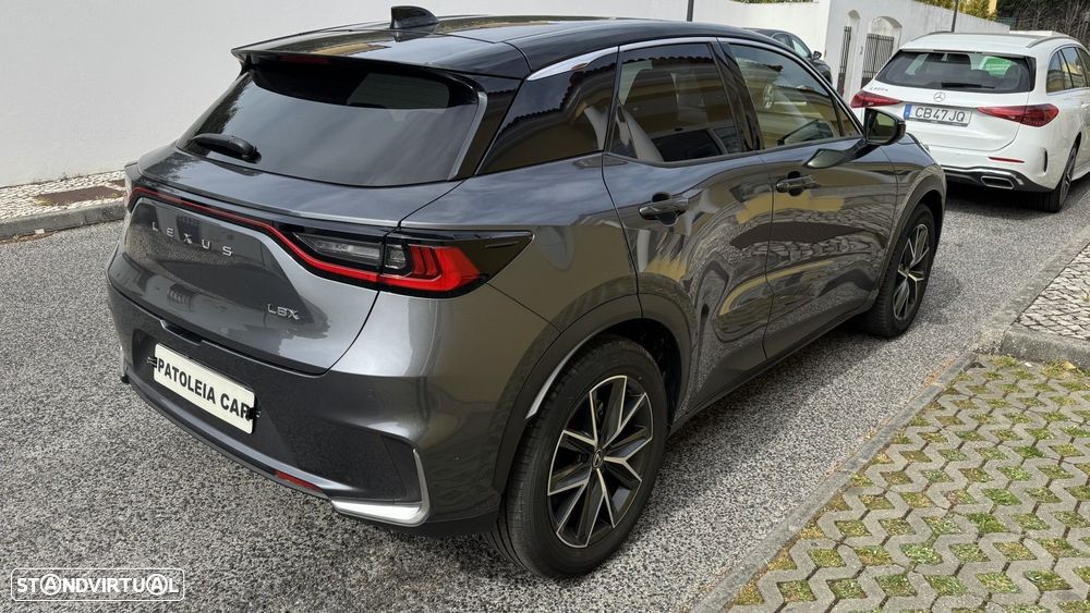 Lexus LBX Emotion - 7