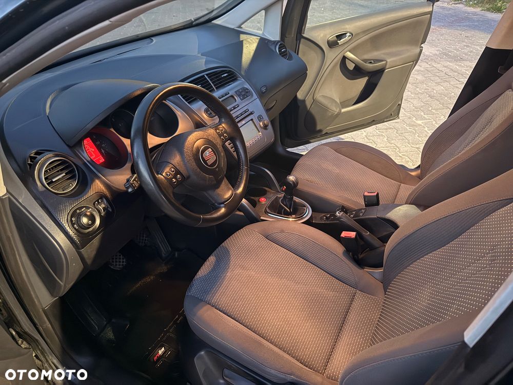 Seat Altea XL 2.0 TDI Stylance - 10