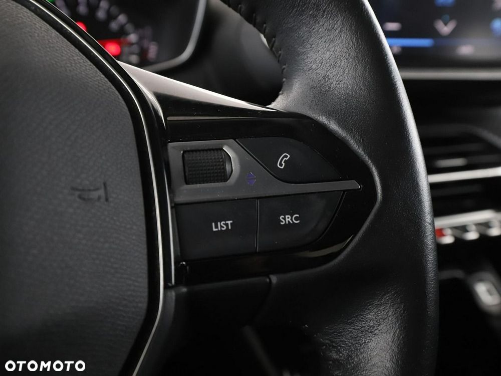 Peugeot 2008 PureTech 100 Style - 30