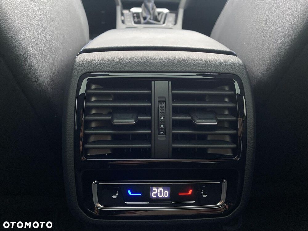 Volkswagen Arteon 2.0 TSI 4Motion R DSG - 36