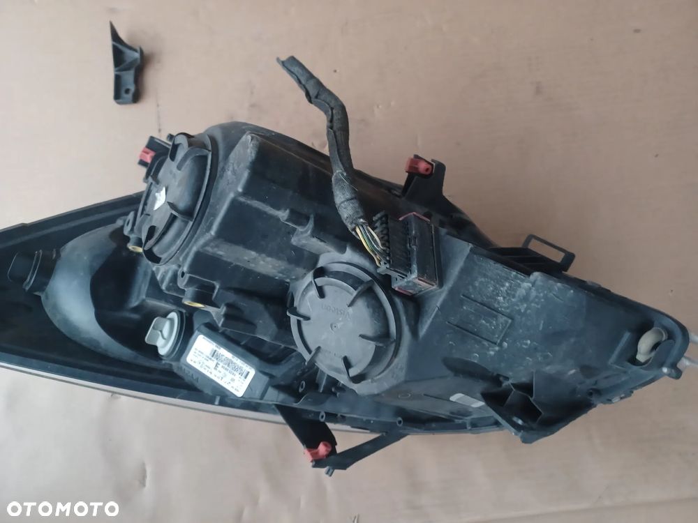 LAMPA PRZEDNIA PRAWA SOCZEWKA MERIVA B - 3