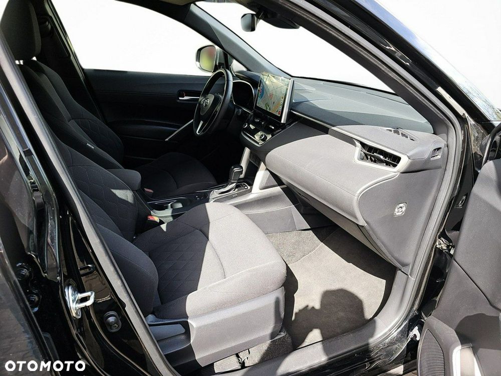 Toyota Corolla Cross - 14