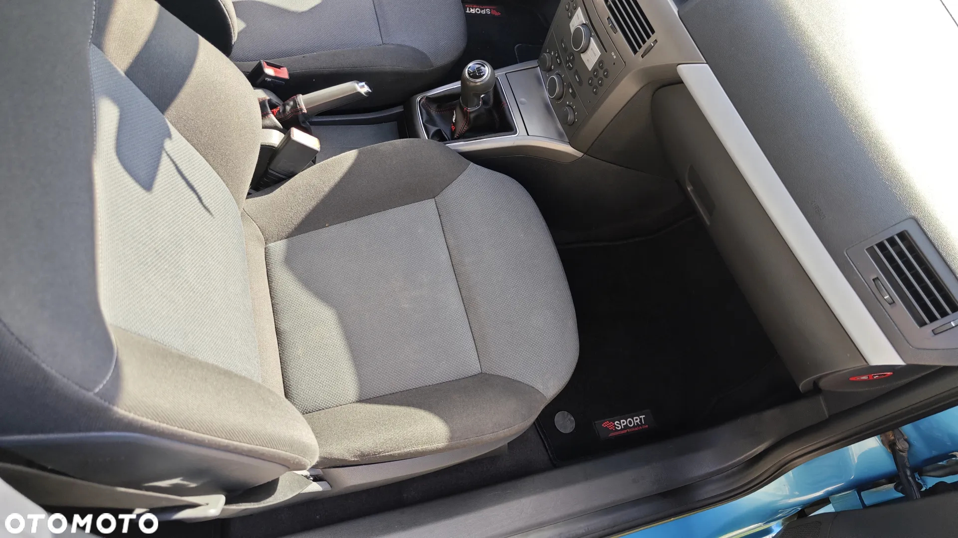 Opel Astra 1.6 Enjoy - 17