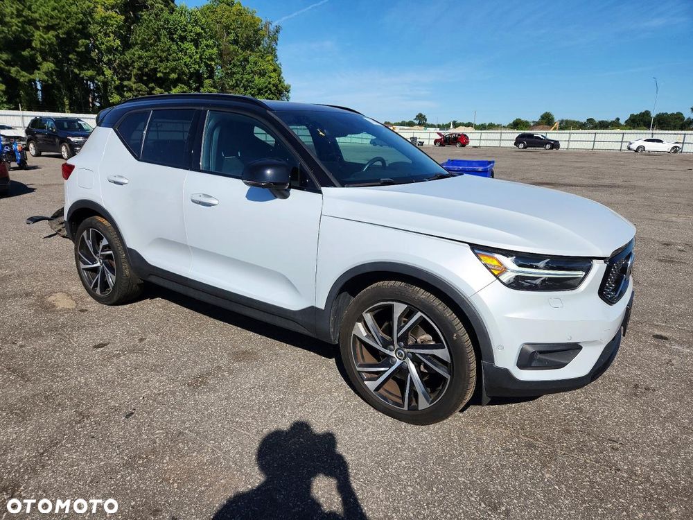 Volvo XC 40 - 5