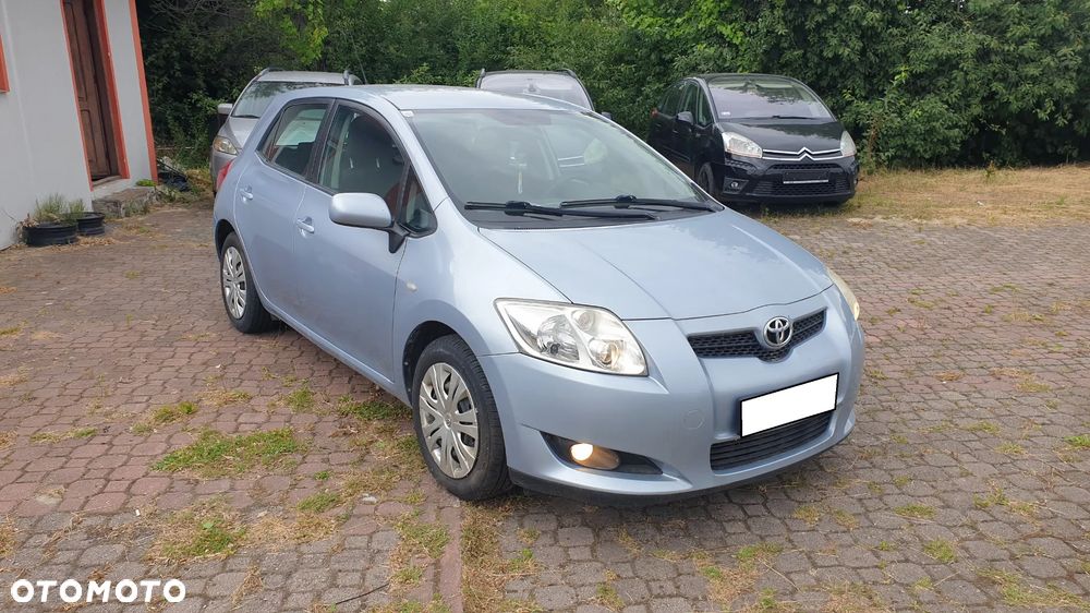 Toyota Auris 1.33 VVT-i Life - 2