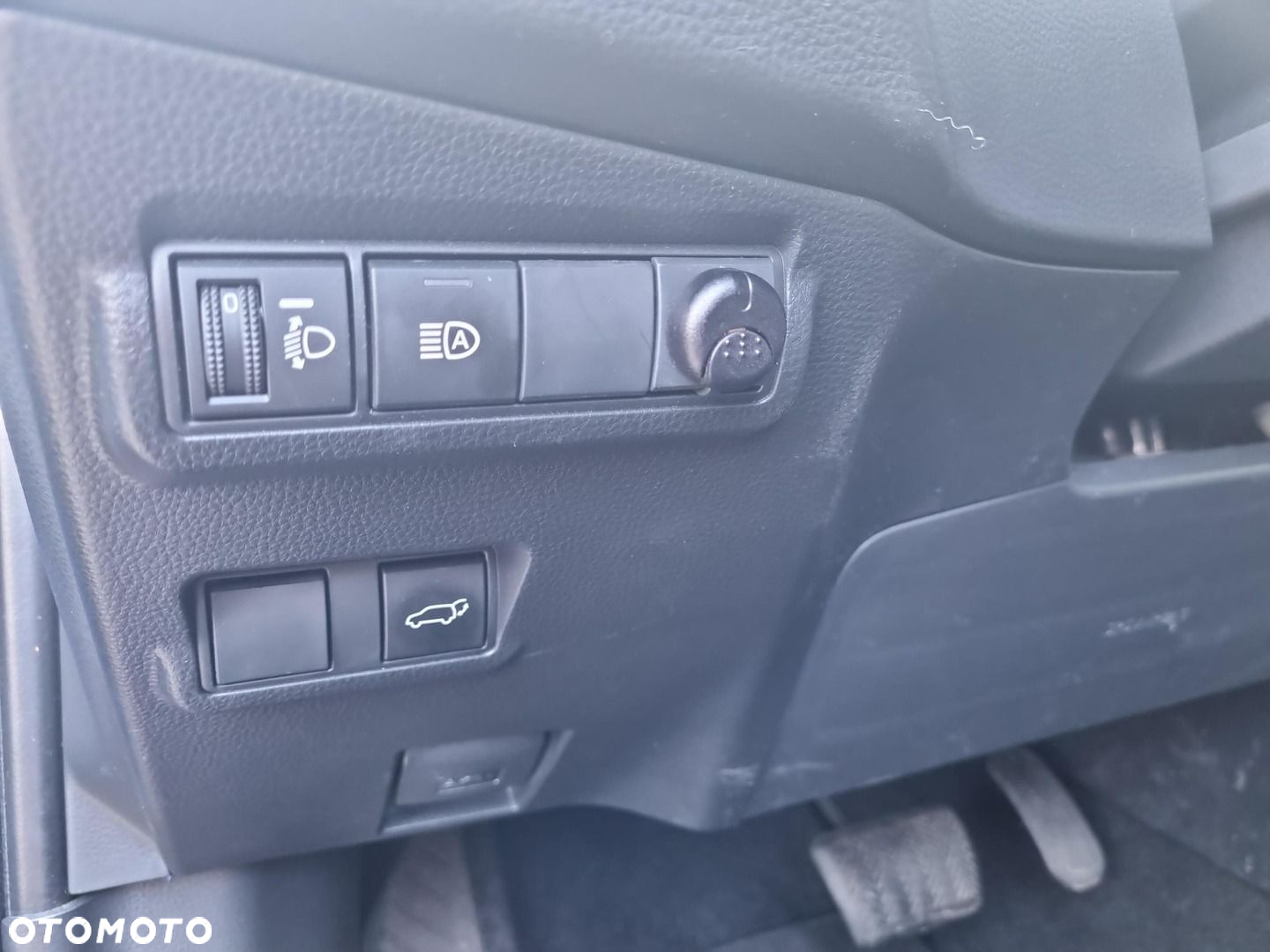 Toyota Corolla Cross 2.0 Hybrid Style - 22