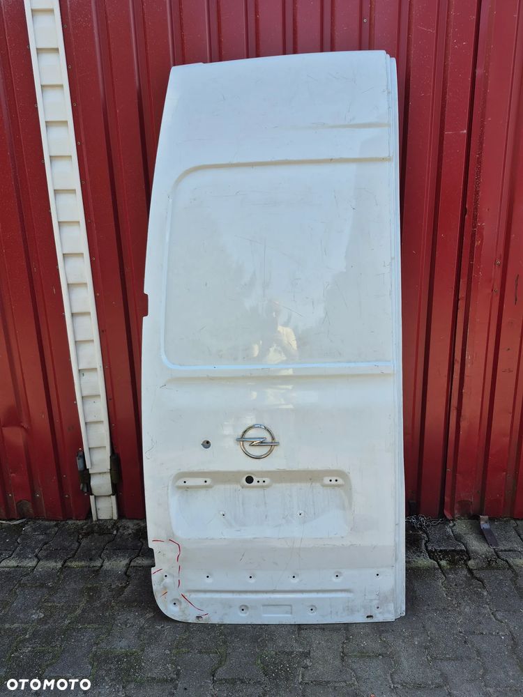 Opel Movano B Master III Nissan NV400 drzwi tylne 601536796R