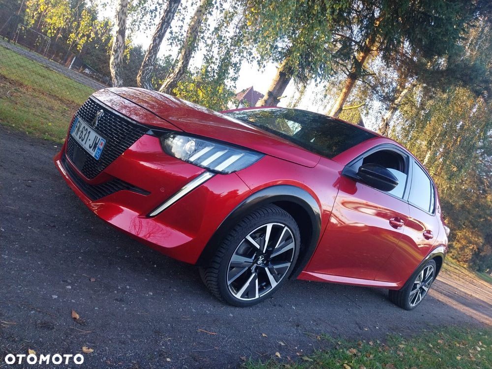 Peugeot 208 2020 photo 5