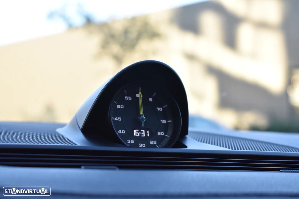 Porsche Panamera Sport Turismo 4 E-Hybrid Platinum Edition - 41