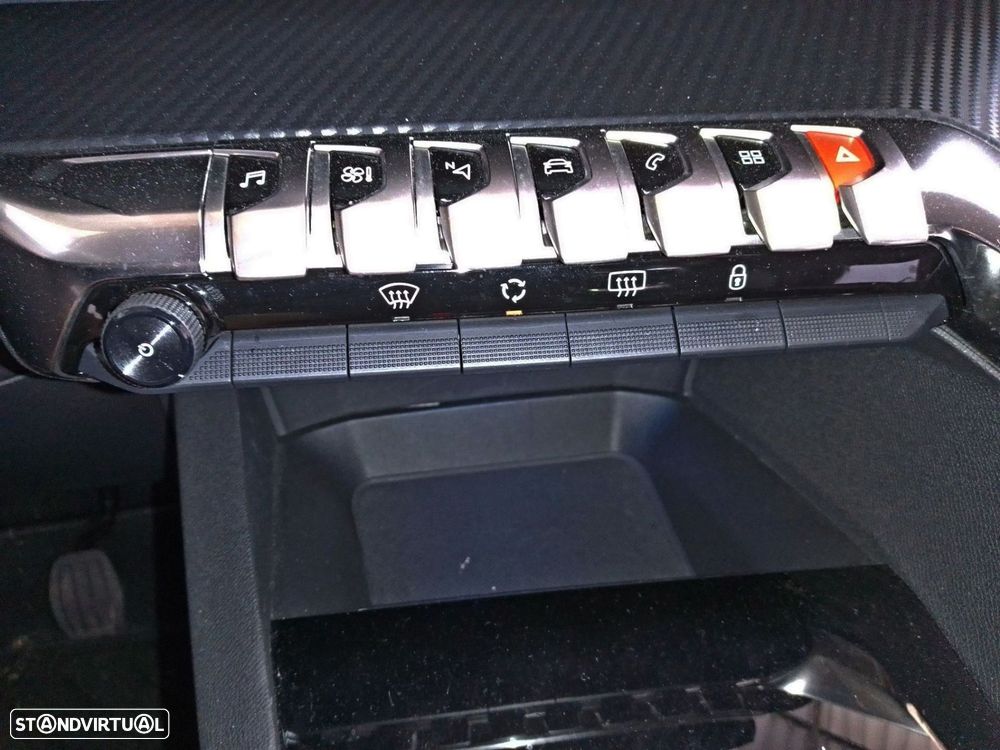 Peugeot 3008 1.5 BlueHDi Active Pack - 20