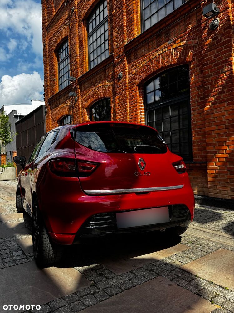Renault Clio 1.2 16V Life - 3