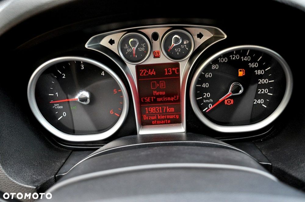 Ford Kuga 2.0 TDCi Titanium - 24