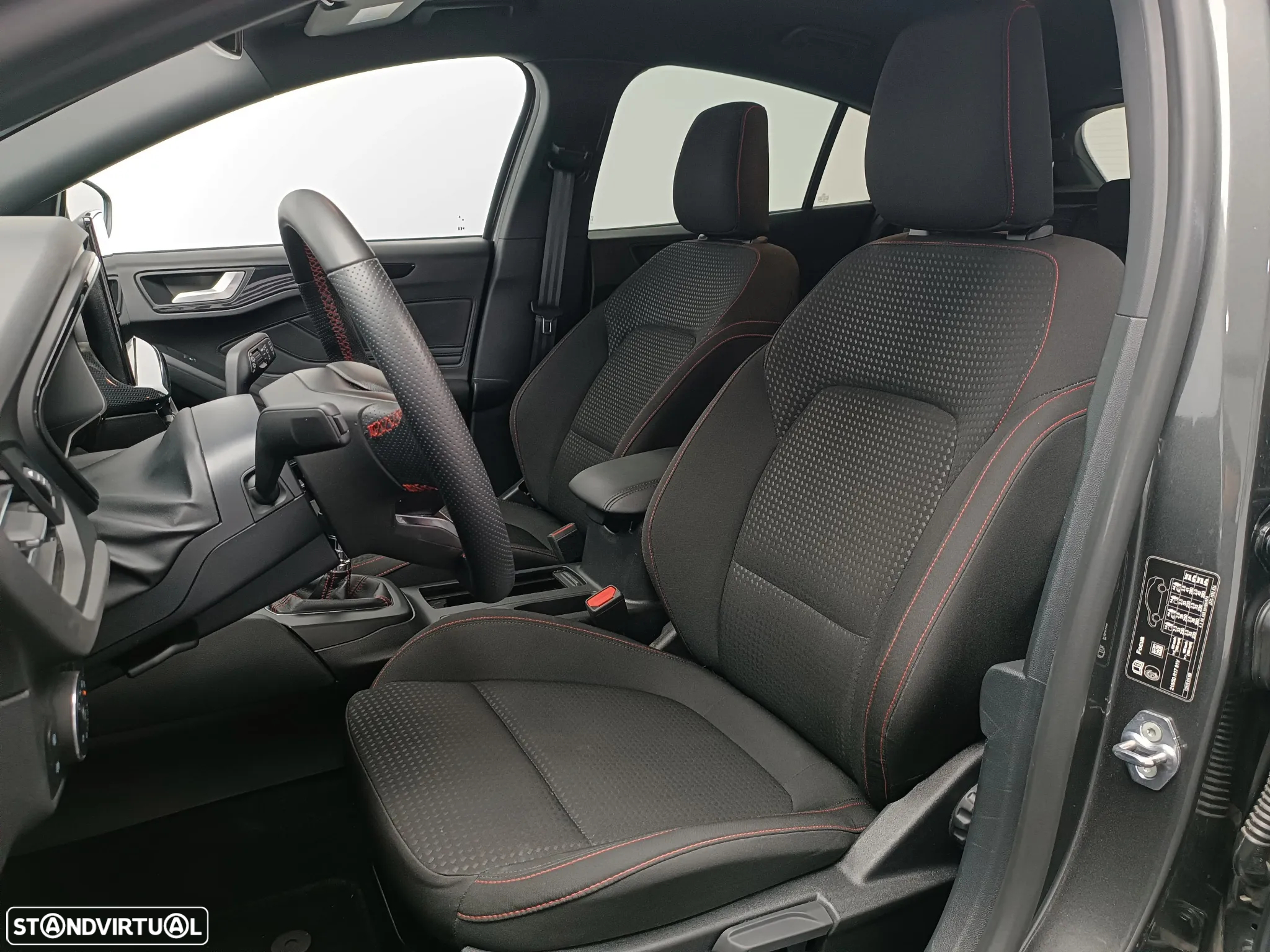 Ford Focus 1.0 EcoBoost ST-Line - 7