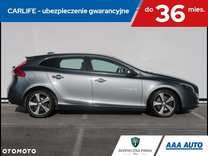 Volvo V40 - 8
