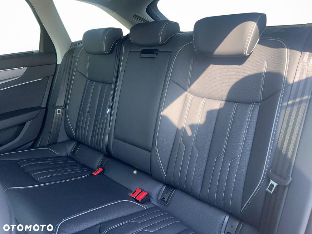 Audi A6 Avant - 13