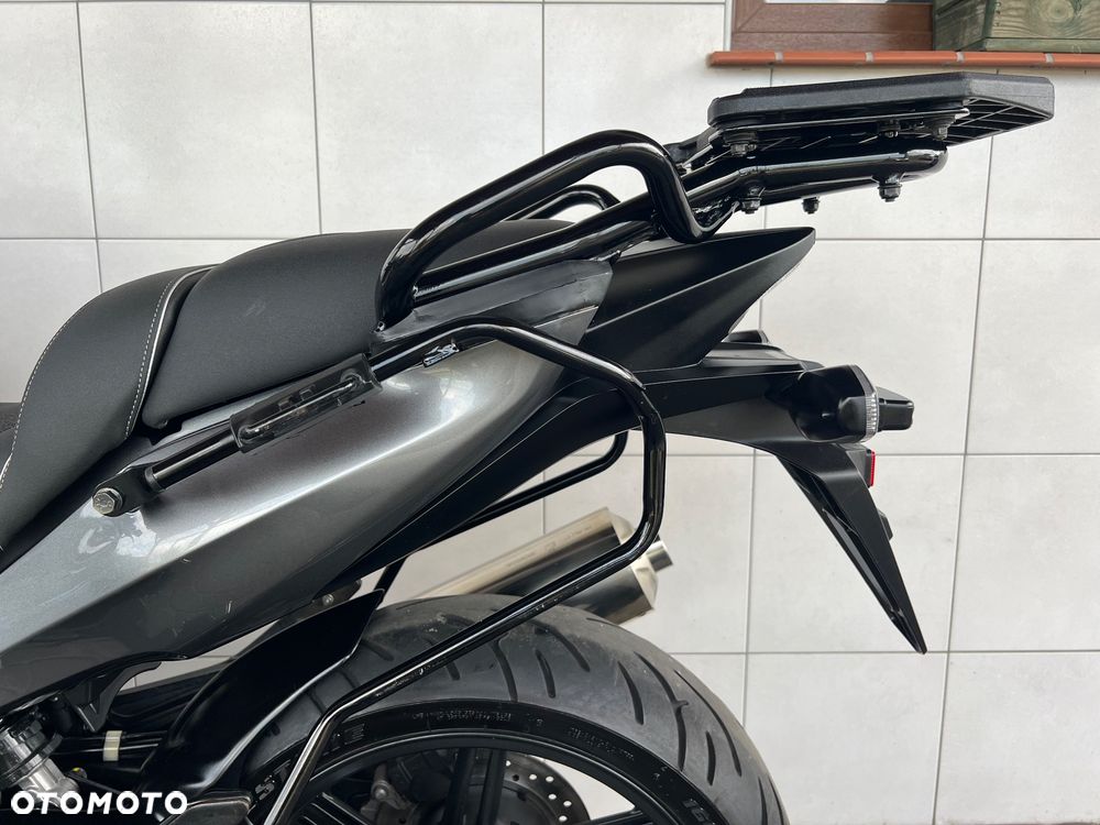 Honda CBF - 23
