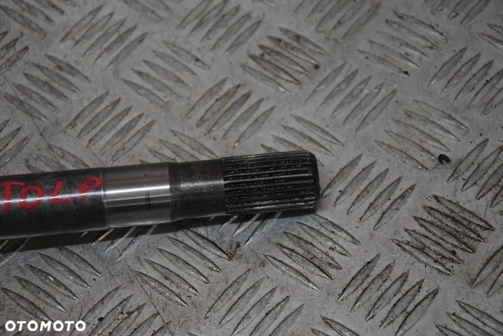 JEEP CHEROKEE XJ 2.5 TD PÓŁOŚ LEWA PRZÓD - 2