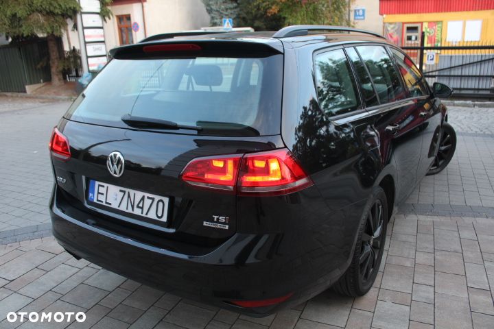 Volkswagen Golf - 31