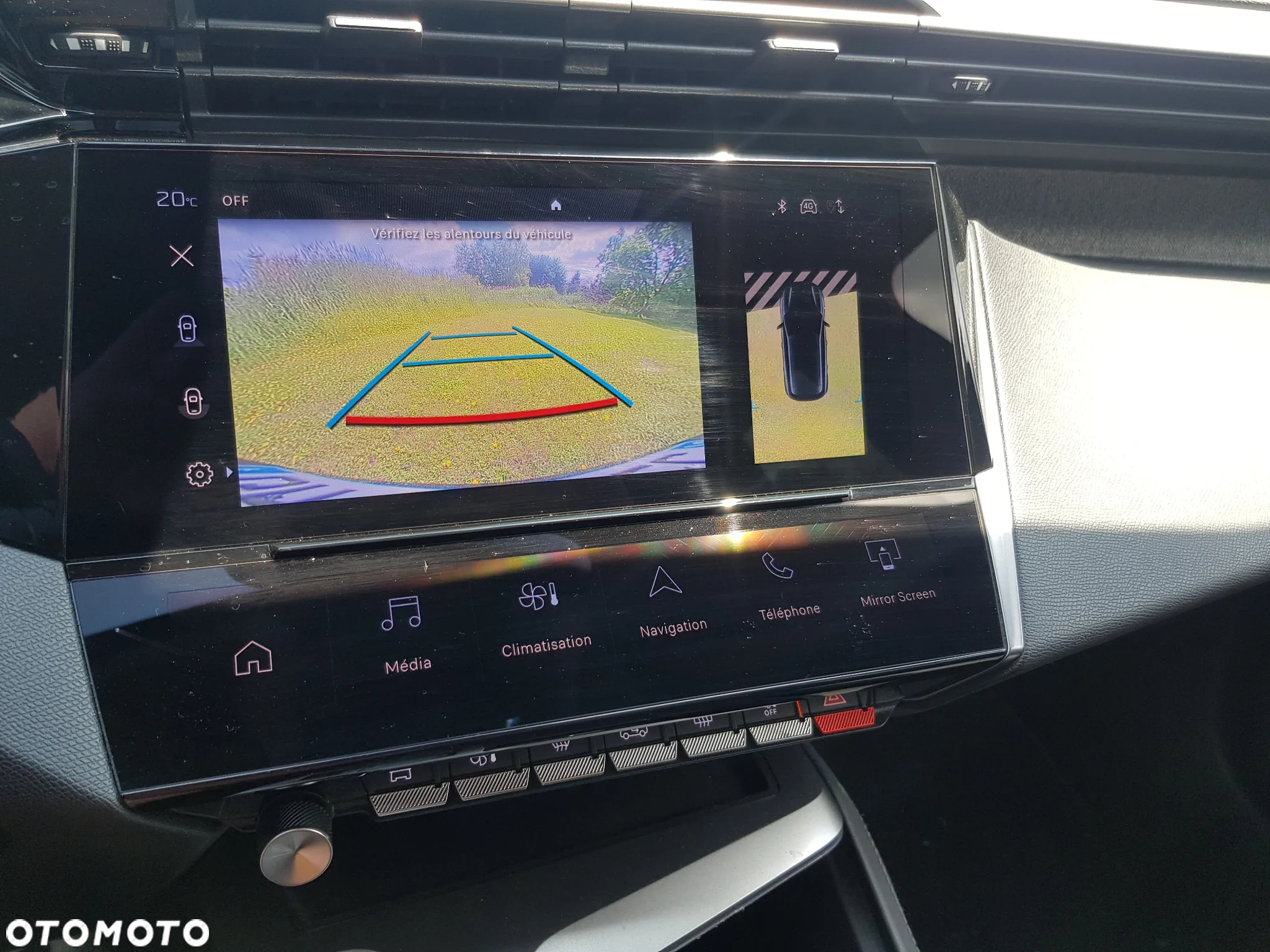 Peugeot 308 Plug-In Hybrid 225 e-EAT8 GT - 23