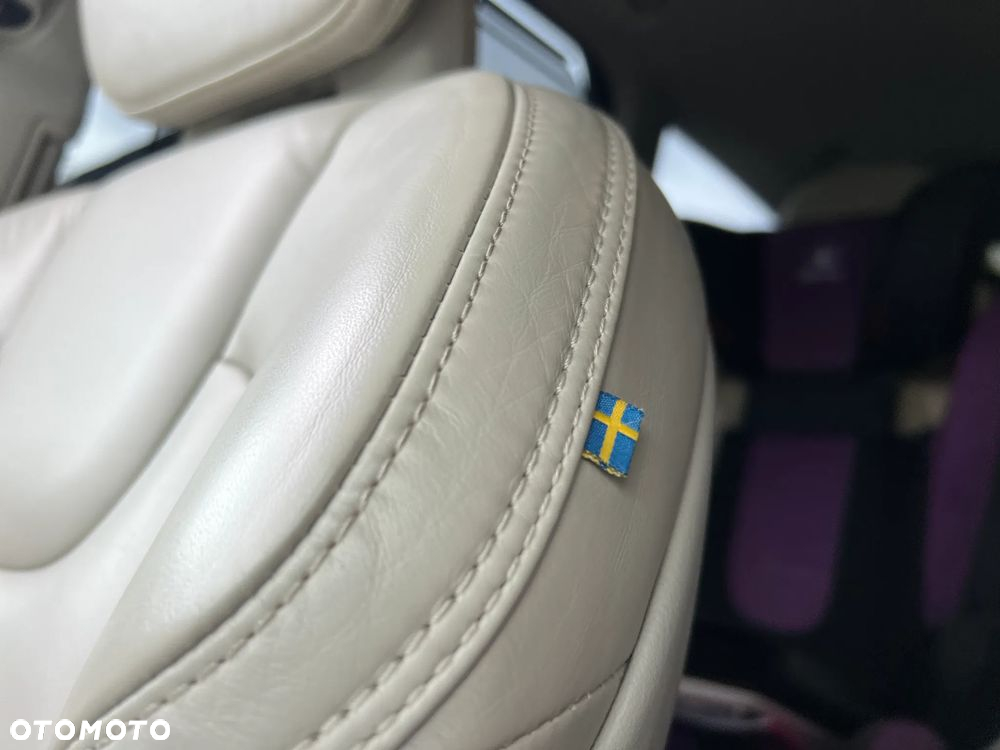 Volvo V90 Cross Country D5 AWD Pro - 9