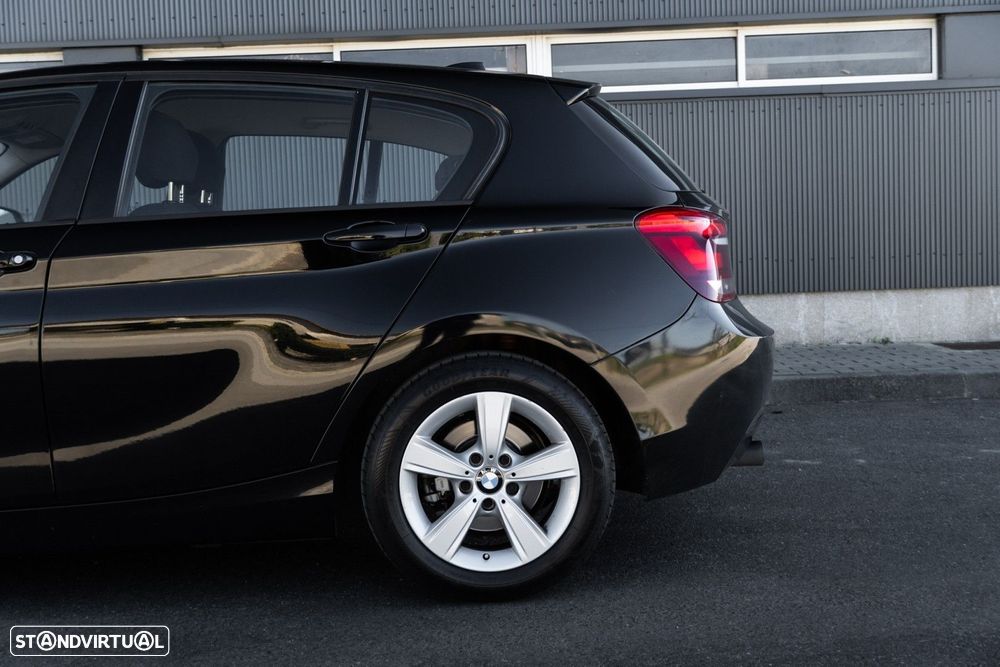 BMW 116 d EDynamics Line Sport - 36