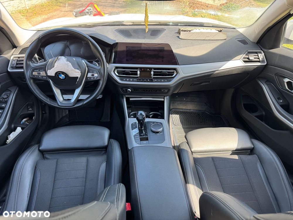 BMW Seria 3 320d MHEV Advantage sport - 13