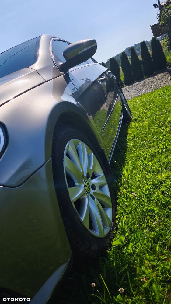 Volkswagen Passat 2.0 TDI Comfortline DSG - 17