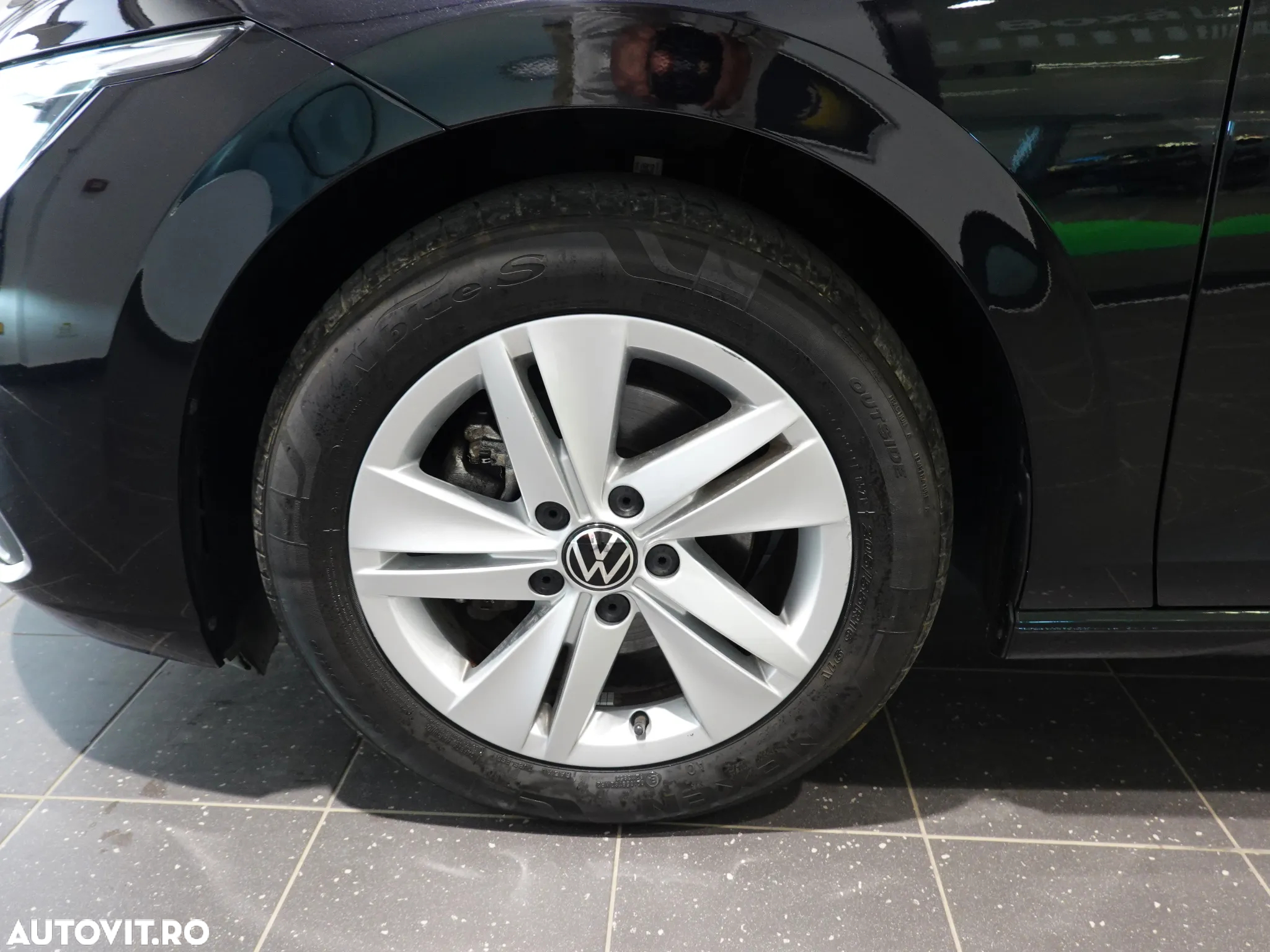 Volkswagen Golf 2.0 TDI Life - 7