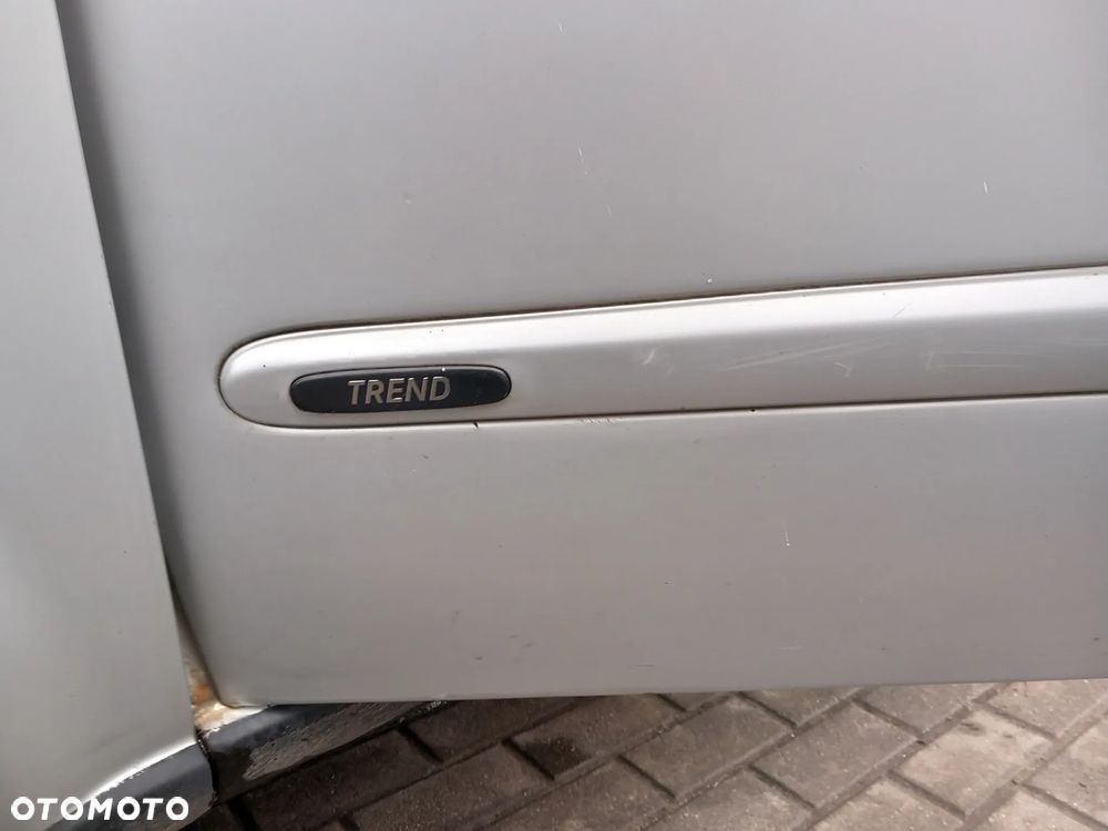 MERCEDES VIANO DRZWI LEWE PRZEDNIE LEWY PRZÓD KOLOR: 9744 - 5